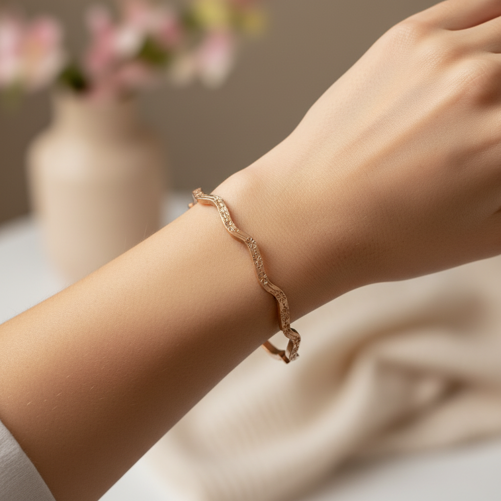 'Waves' Copper Textured Bangle