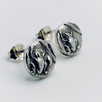 Silver frog stud earrings handmade sustainably by Bottlebee in Nottingham