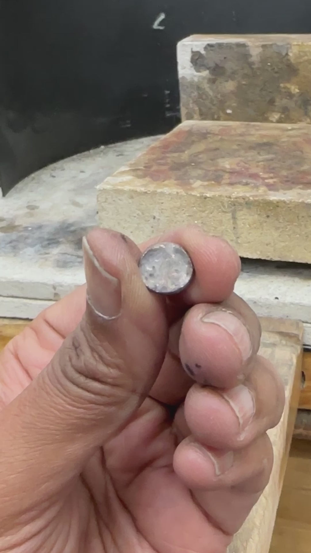 'Obi' 9ct Gold Single Earring For Man