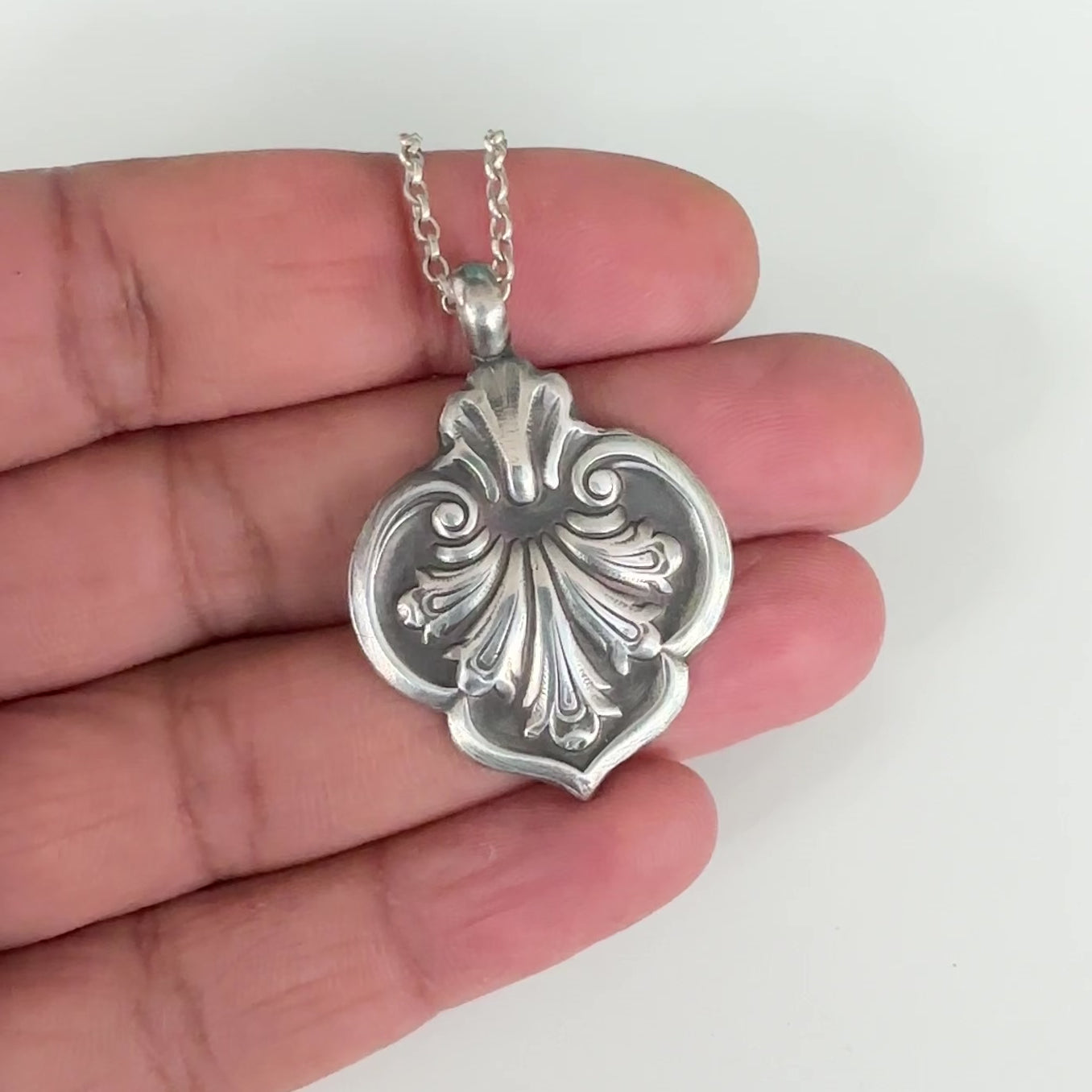 Video of how necklace was handmade sustainable and bespoke in Nottingham by Bottlebee