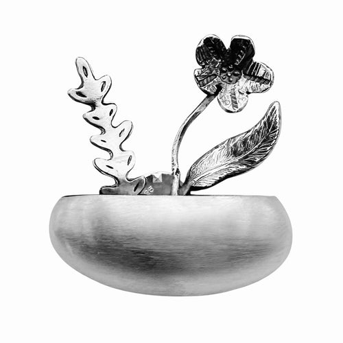 floral brooch with a pin back with a flower and leaves made by hand by bottlebee in nottingham